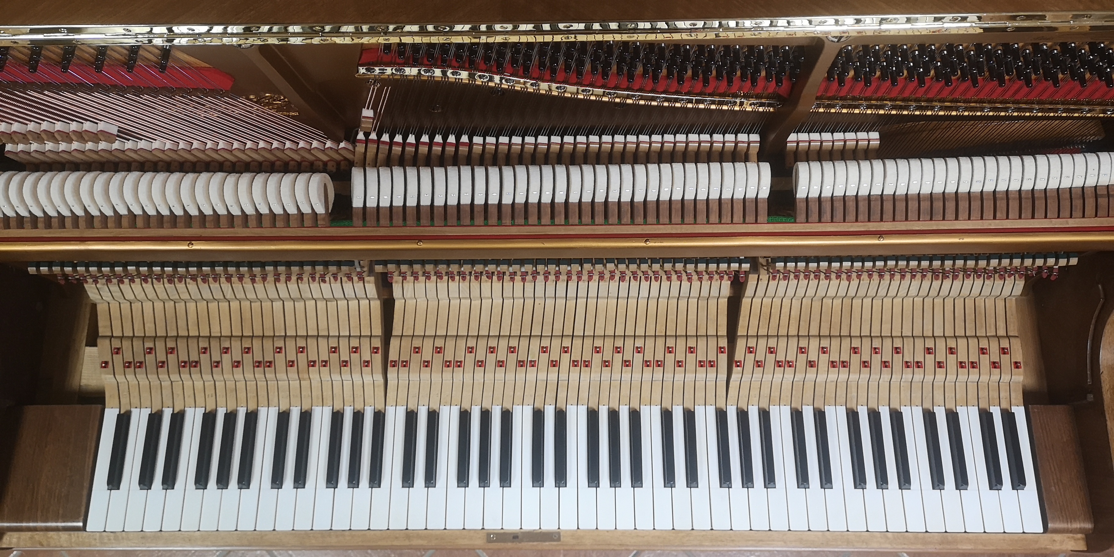 clavier et mécanique Pleyel n°9 en noyer restauré