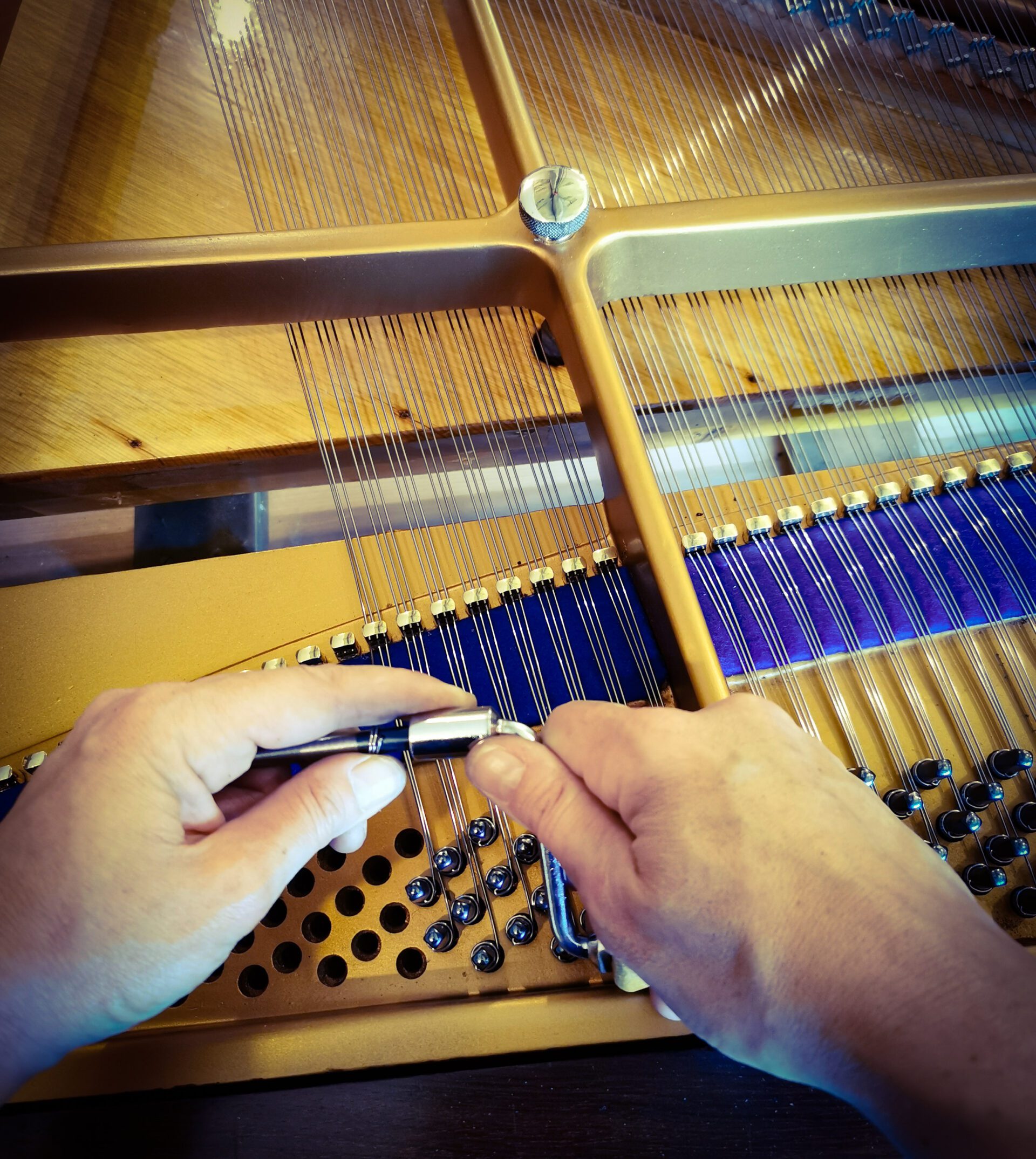 restauration piano quart de queue Kriegelstein "Bijou" de 1914 dans l'atelier de restauration de piano de Marion Lainé en Savoie