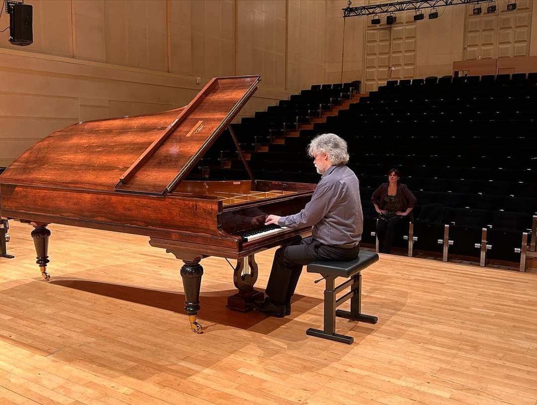 François Frédéric Guy joue le piano Pleyel de 1905 à l'Arsenal de Metz